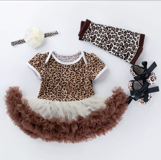 4pcs Photo shoot set (Gown, Socks, Shoe & Headband) - Brown Animal Skin