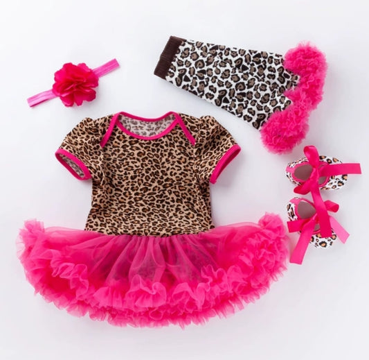 4pcs Photo shoot set (Gown, Socks, Shoe & Headband) - Pink Animal Skin